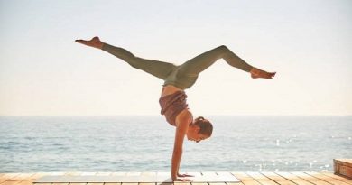 Yoga giảm cân sau sinh